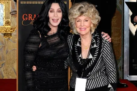 Cher con la madre Georgia Holt (foto Ansa/Epa)