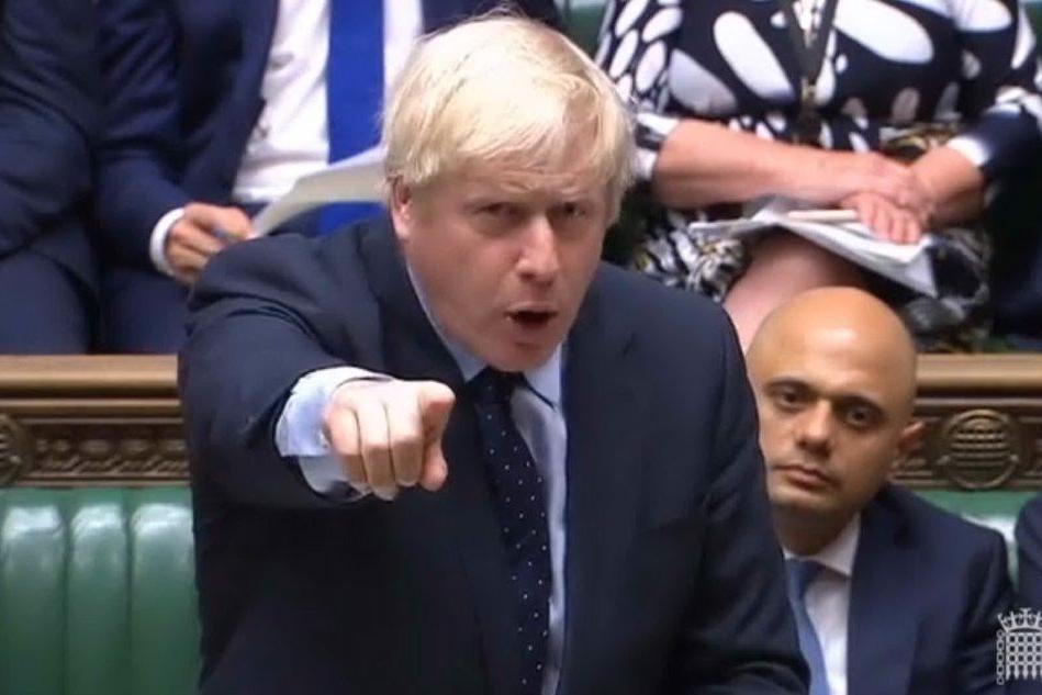 Brexit, che confusione: Johnson sconfitto, verso un nuovo rinvio VIDEO