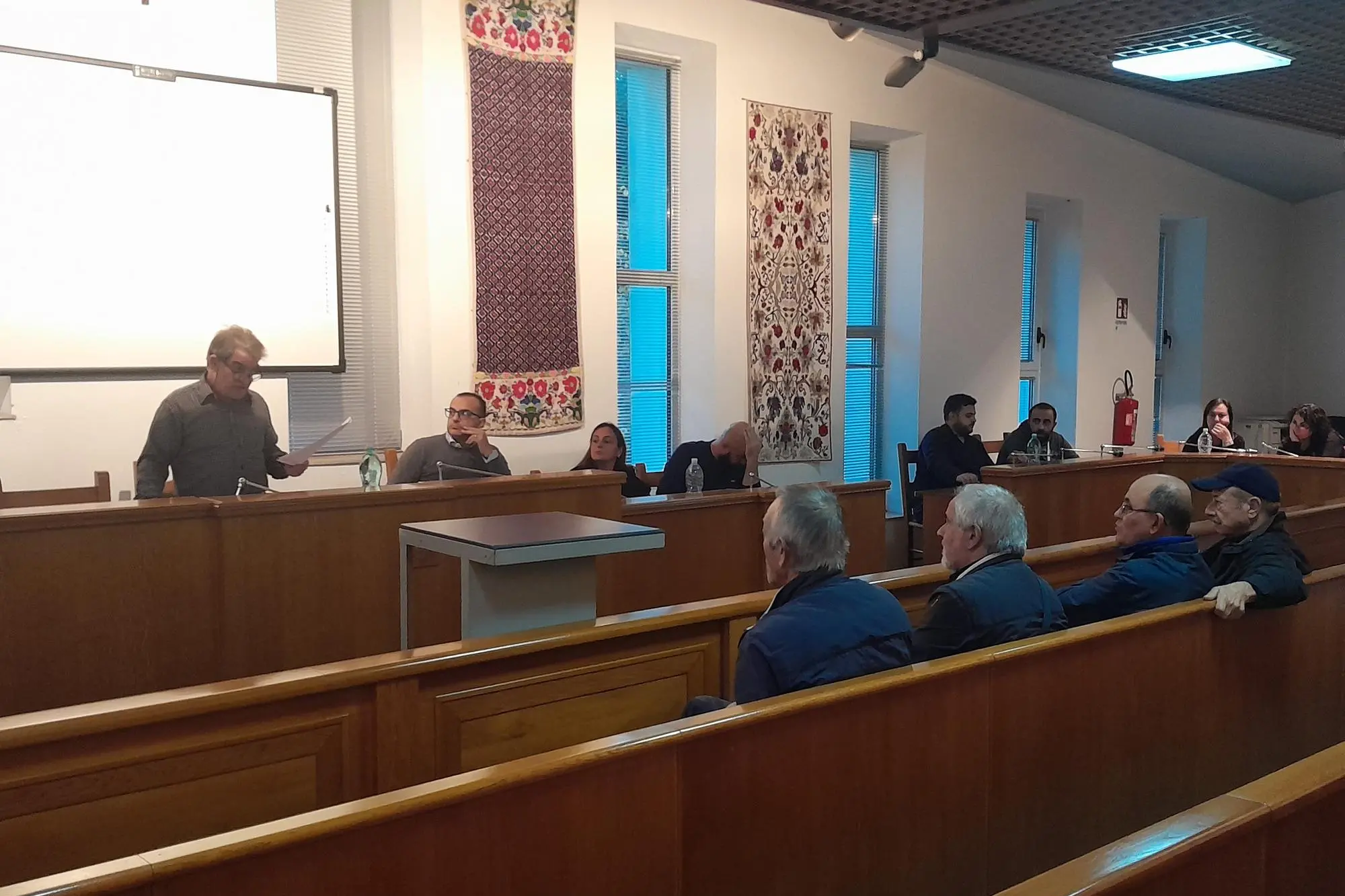 Il sindaco risponde in aula all'interrogazione