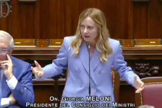 Meloni a opposizioni: non accettate che sia premier senza "ginocchiere"