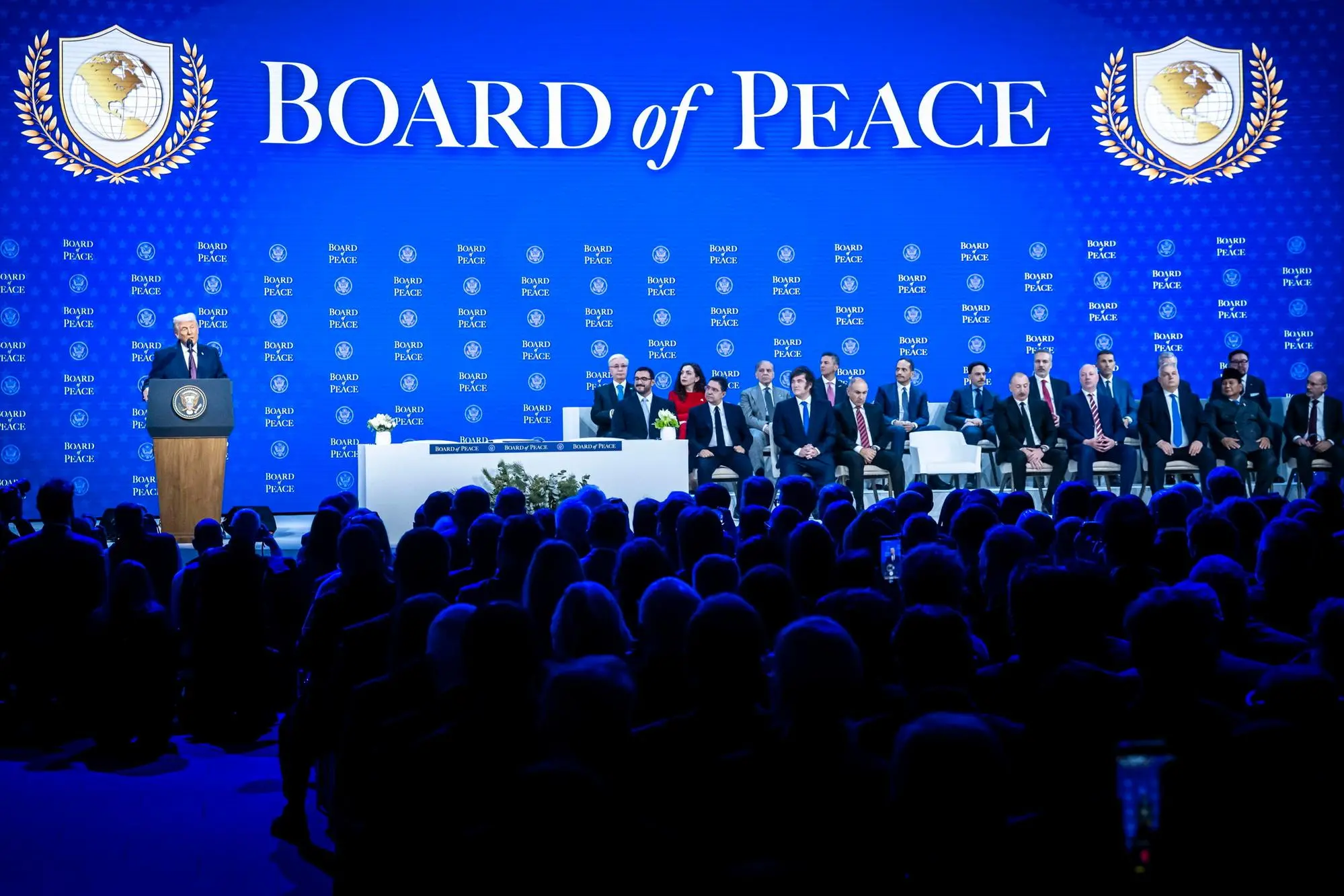 Donald Trump presenta il Board of Peace a Davos, il 22 gennaio scorso (Ansa-Epa)