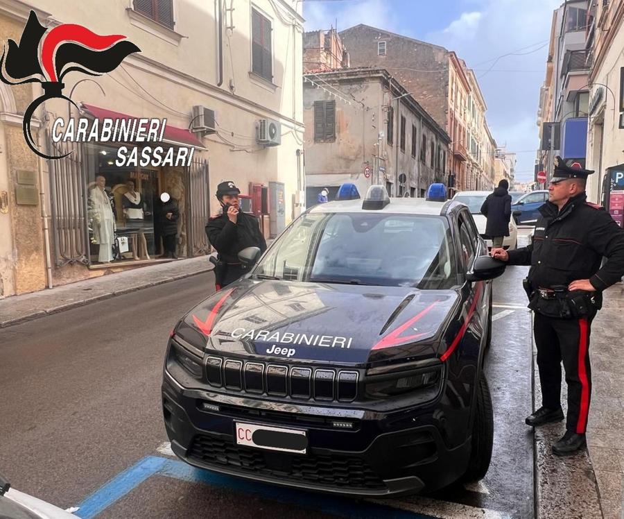 Baby gang in azione, fermati due ragazzini per rapine ai coetanei