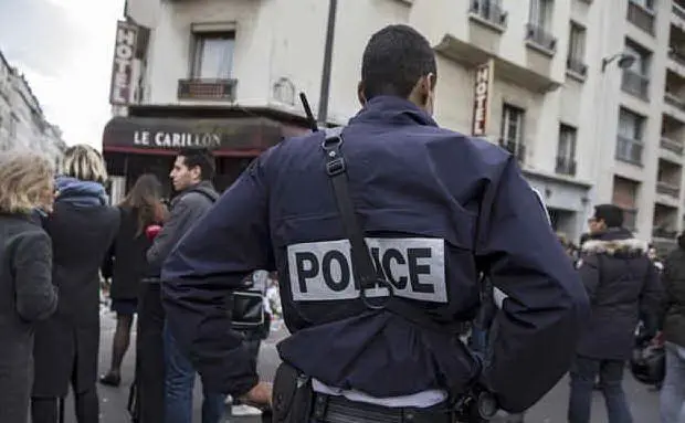 Dopo le 21 diversi ordigni sono esplosi in tutta la città