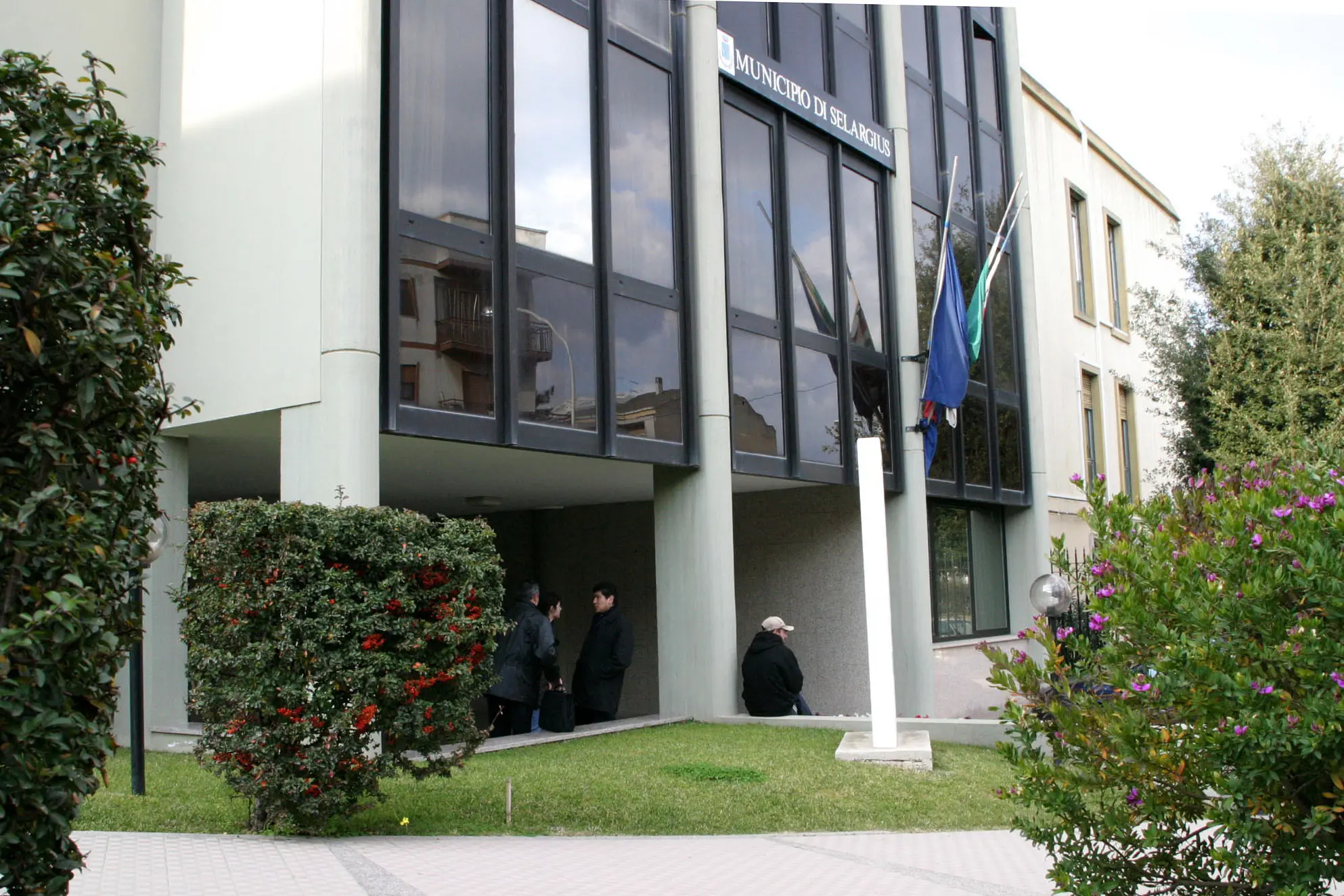 Il Municipio di Selargius (foto Archivio)