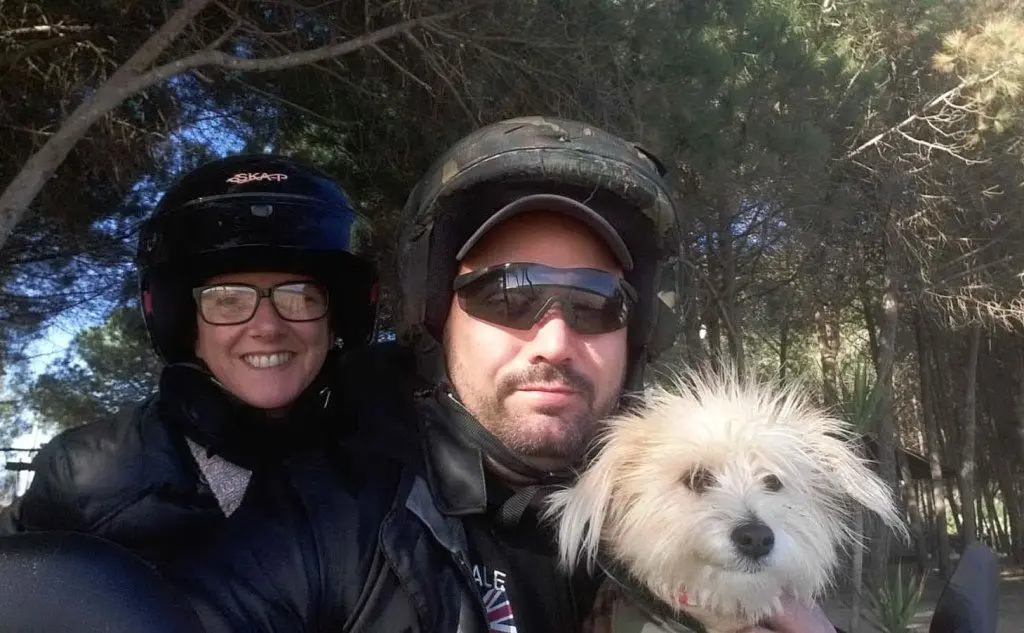 Renato, Maddalena e la cagnolina Penelope, Barisardo