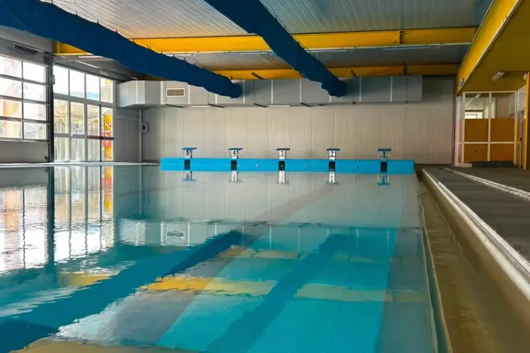 La piscina comunale di Ozieri (foto concessa)