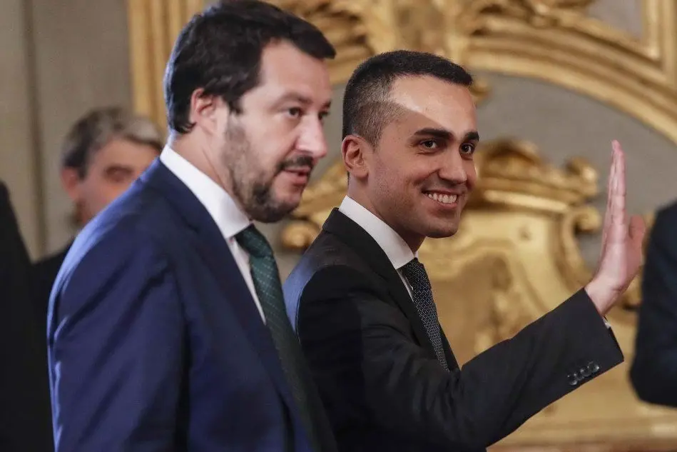 Matteo Salvini e Luigi Di Maio (Ansa)