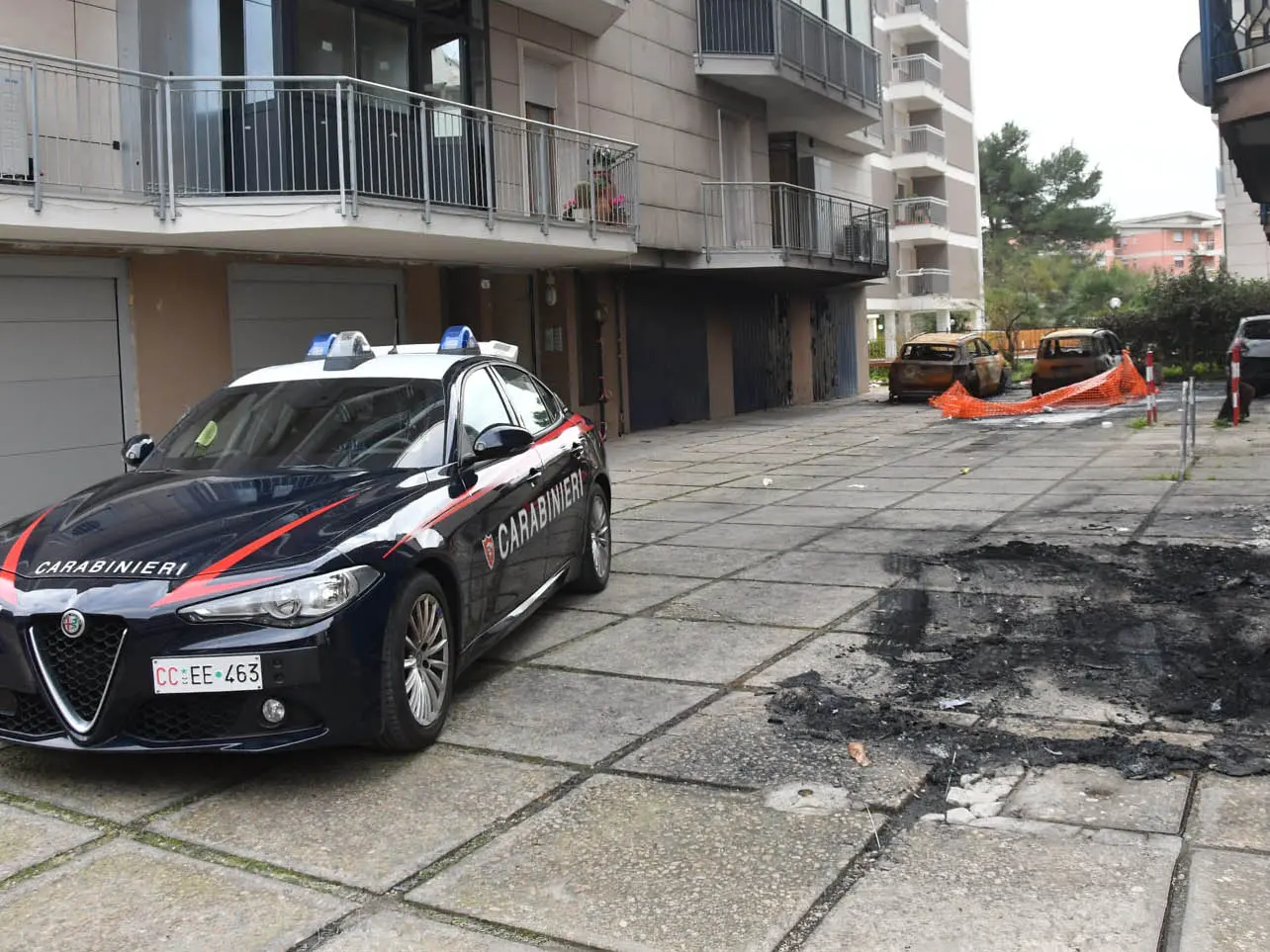 Attentati incendiari in largo Budapest a Sassari