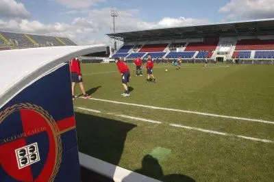Lo stadio Is Arenas