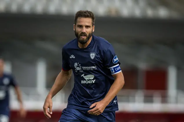 Pavoletti fermato da un virus intestinale, come Di Pardo e Jankto: non ci saranno contro l'Atalanta (foto Ansa)