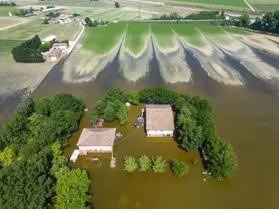 I danni provocati dall'alluvione in Emilia Romagna lo scorso maggio (Ansa)