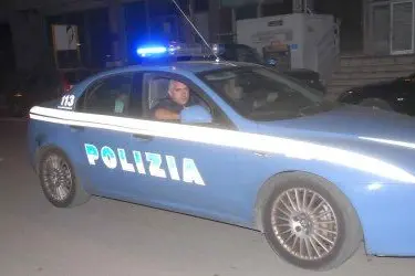 Volante della polizia a Oristano