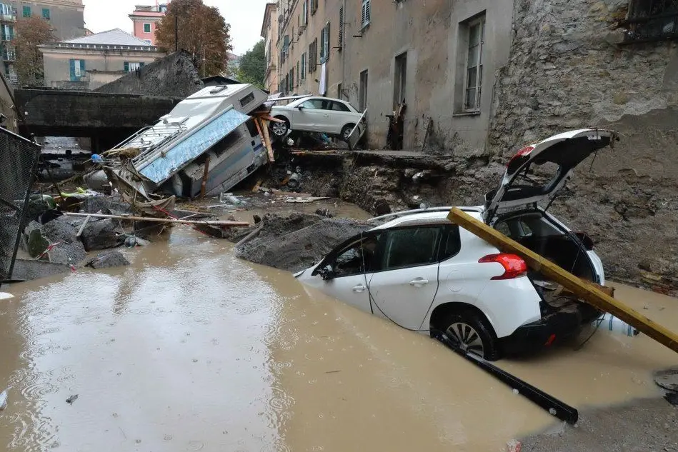 Genova devastata dall'alluvione
