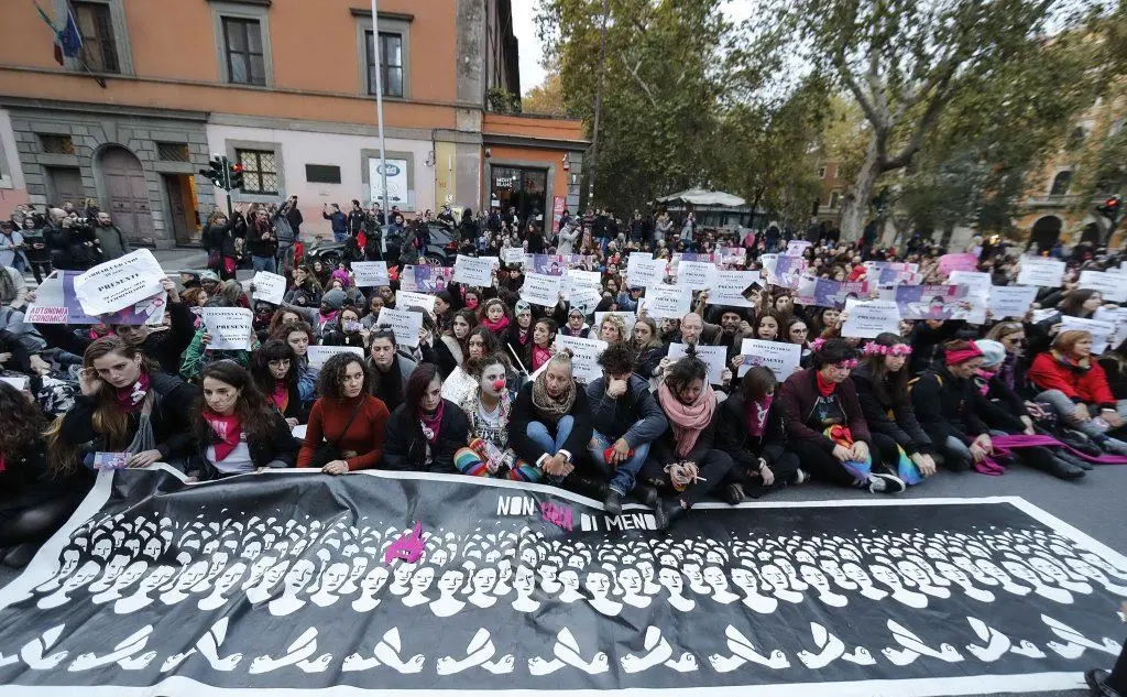 Il corteo\r è partito da piazza della Repubblica