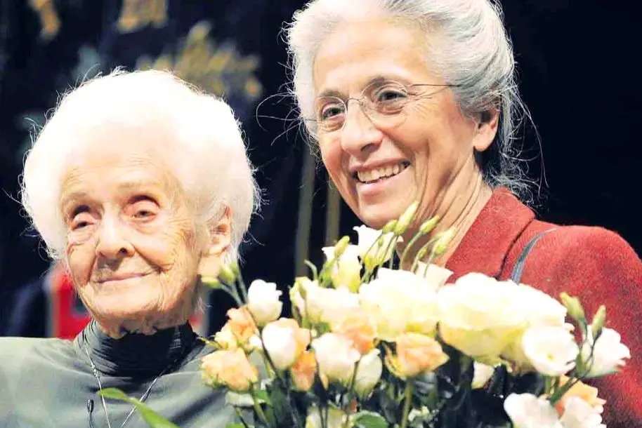 Piera Levi-Montalcini, qui con la zia Rita (foto archivio)