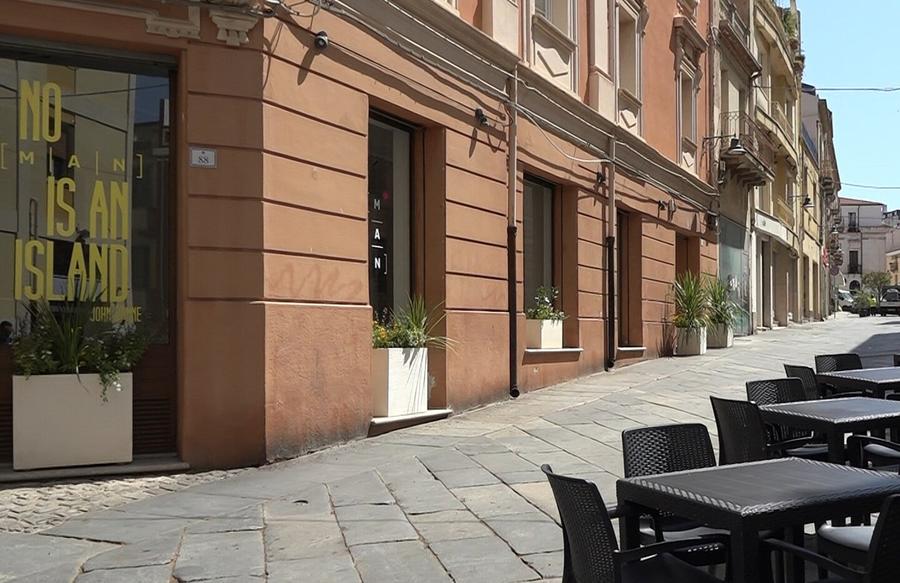 Musei aperti e bar chiusi nel centro città