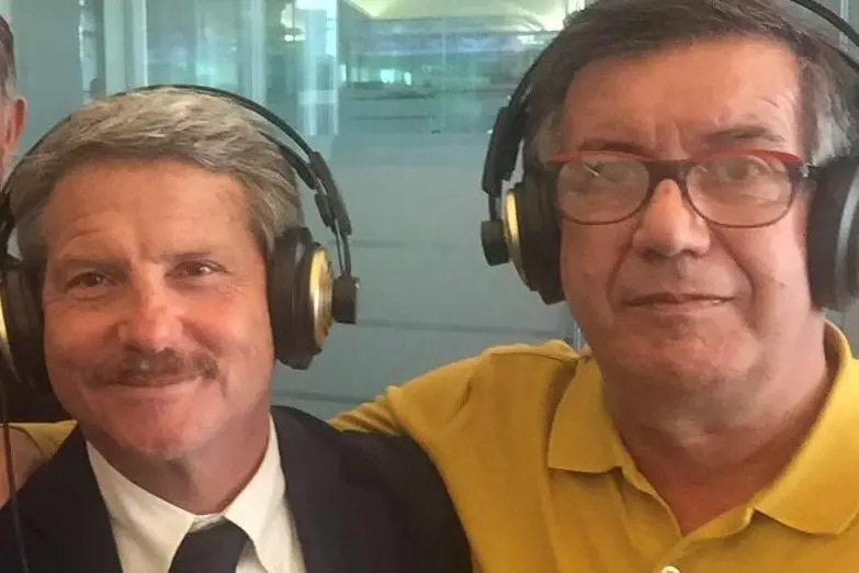 Franco Selvaggi (a sinistra) assieme a Gigi Piras in una recente visita a Radiolina (U. S.)