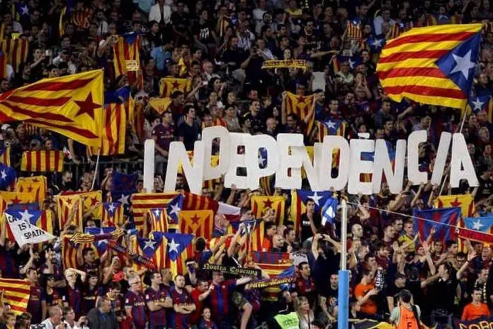 Una manifestazione degli indipendentisti catalani
