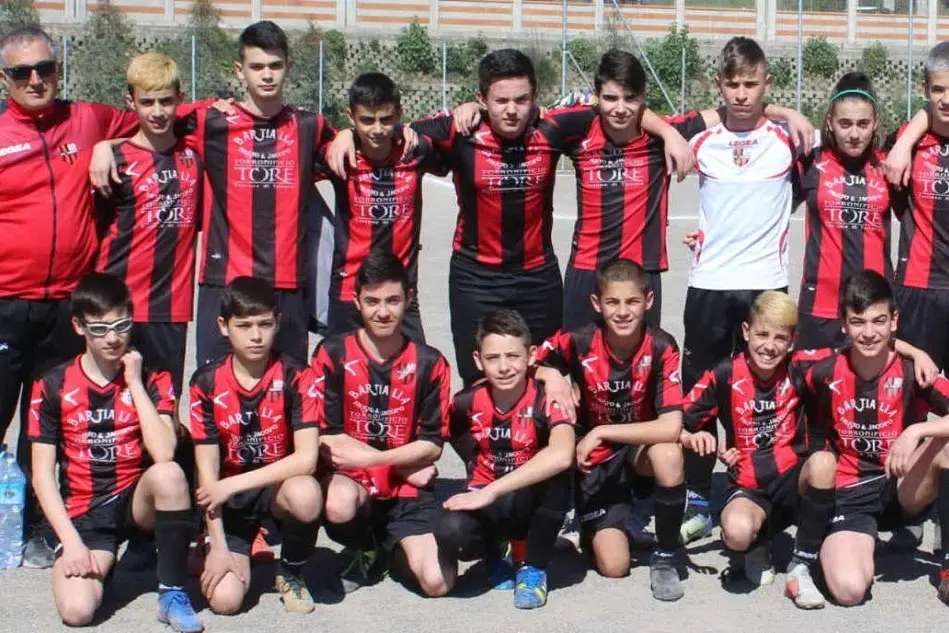 La squadra (foto L'Unione Sarda - Serreli)