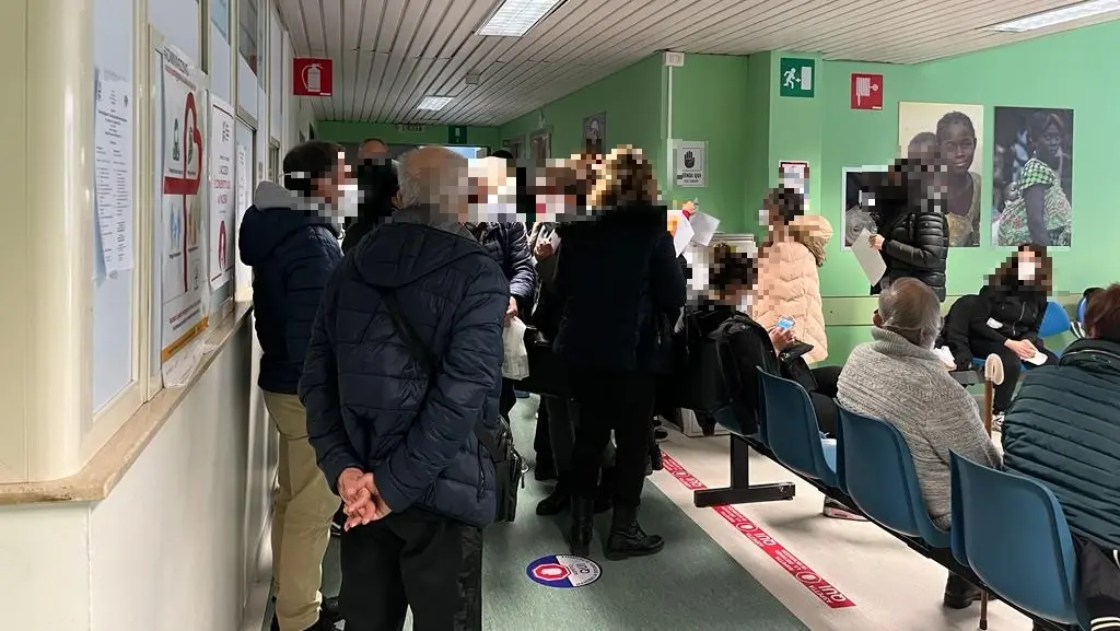 Regional computer system in haywire: endless queues for analyzes in ...
