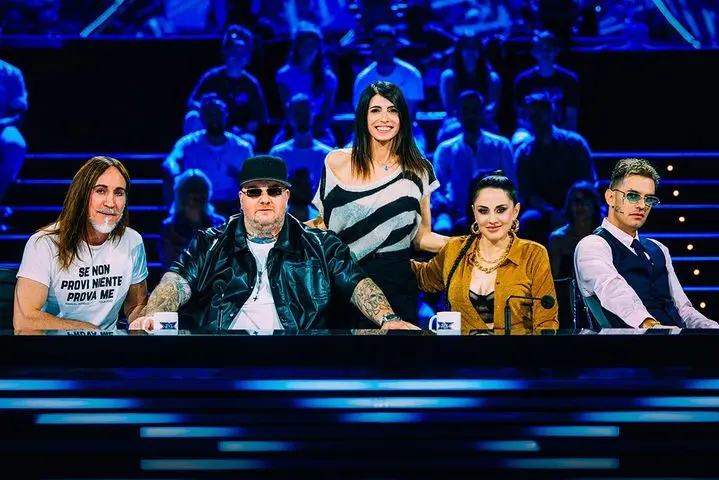 Giorgia con i giurati di X Factor 2024 (foto da Instagram)