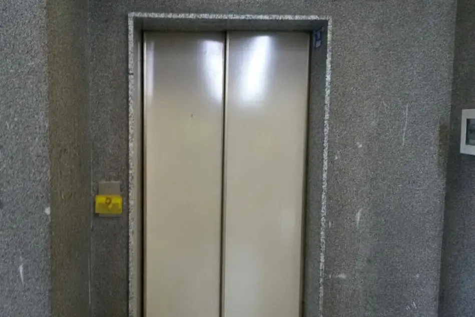 L'ascensore fuori uso