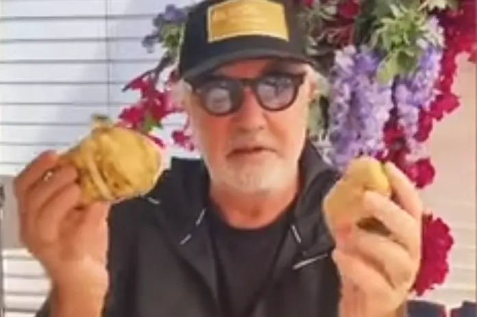 Flavio Briatore con i tartufi (foto da frame video)