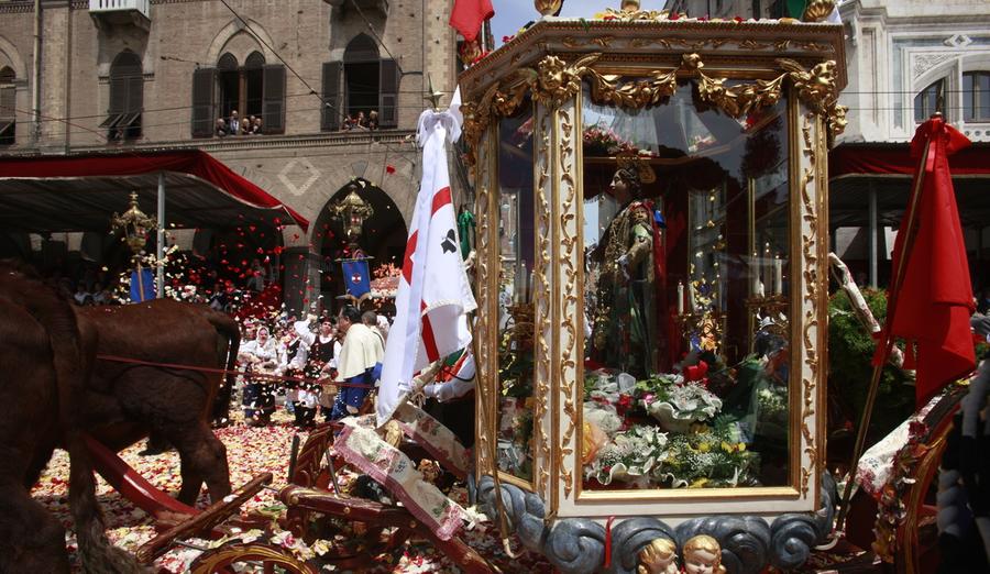 In vendita i biglietti per Sant’Efisio: sconti per i giovani