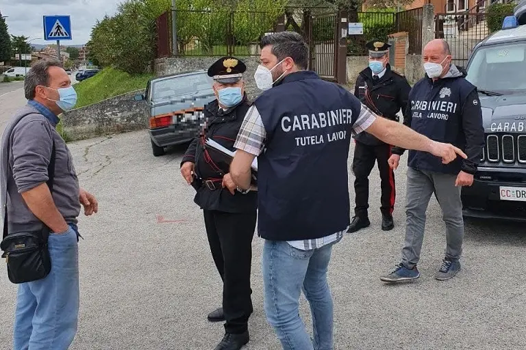 Imprenditore edile di Cagliari nei guai dopo i controlli dei carabinieri (foto carabinieri)