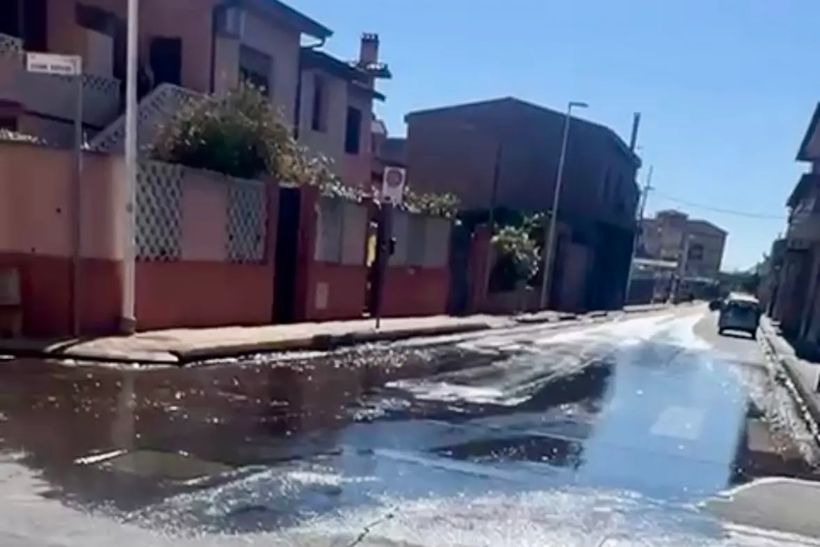La perdita fognaria di via Diaz (Murgana)