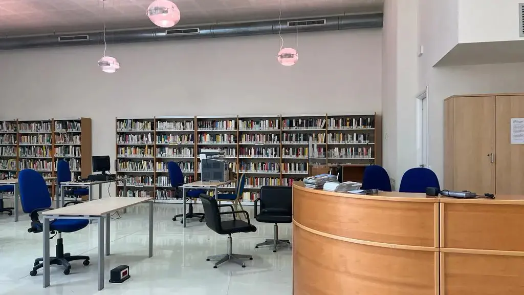 https://immagini.unionesarda.it/version/c:NjJlOTdmZGQtMzA4NS00:NmJhZTUxMjUtNGJiMi00/image.webp?f=16:9
