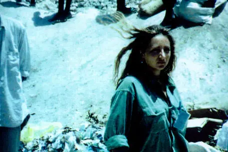 Un'immagine della giornalista della Rai Ilaria Alpi, uccisa con l' operatore Miran Hrovatin a Mogadiscio il 20 marzo 1994. ARCHIVIO FAMIGLIA ALPI / ANSA