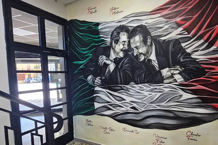 Il murale dedicato ai giudici Falcone e Borsellino (foto concessa)