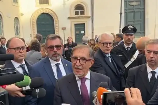 La Russa: un onore il Papa al Senato, visita felice e inaspettata