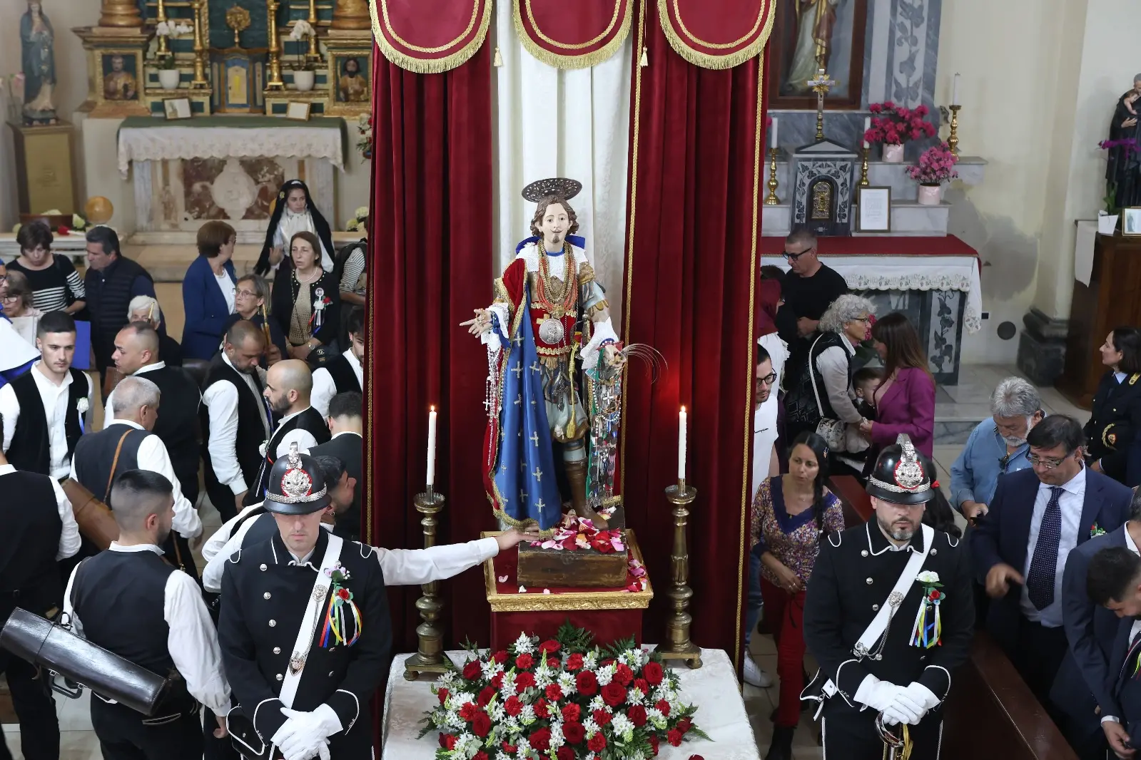 Sant'Efisio nella chiesa di Pula (foto Alberto Costa)