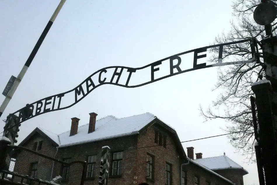 #AccaddeOggi: 27 gennaio 1945, il campo di sterminio di Auschwitz viene liberato