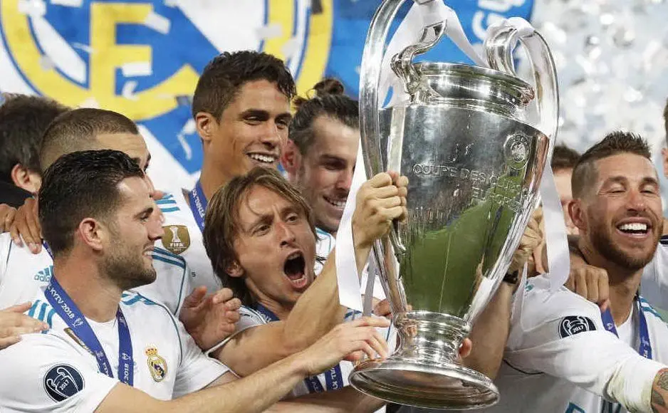 Modric alza la Champions League vinta con il Real Madrid nel 2018 (Ansa)