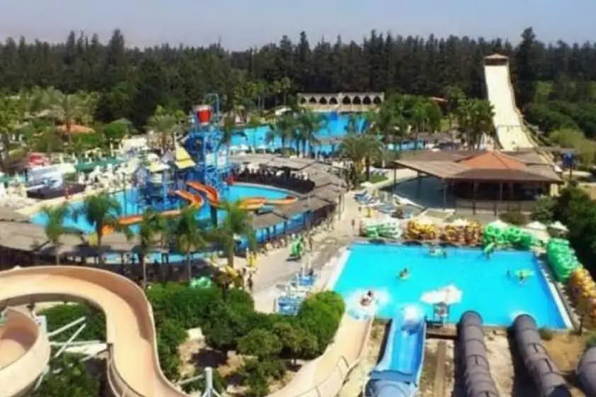 Edoardo, 4 anni, è morto in una piscina di Mirabilandia (Ansa)