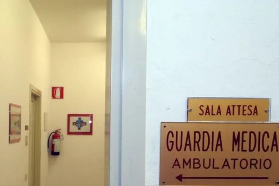 La guardia medica di Aritzo (Foto Tellini)