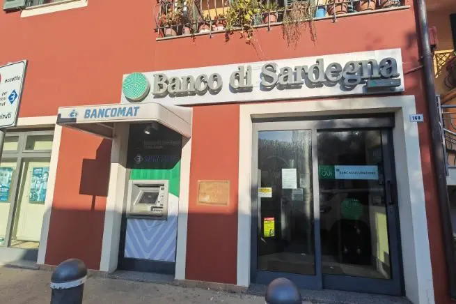 La filiale del Banco di Sardegna a Santa Maria Coghinas