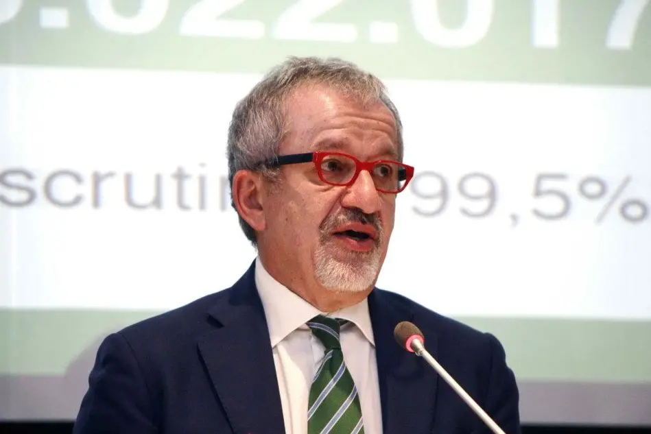 Il governatore della Lombardia Roberto Maroni