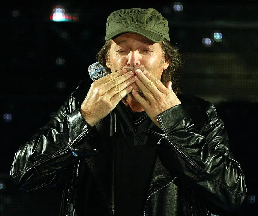 Vasco Rossi a Sanremo nel 2005 (foto Anss)