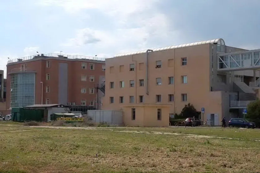 Il Policlinico di Monserrato, dove è stata effettuata l'autopsia (Archivio L'Unione Sarda)