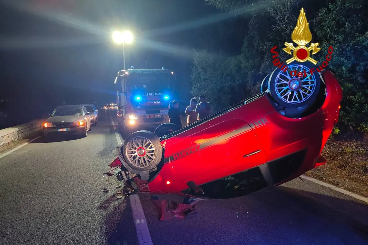 Incidente a Siniscola (foto Vigili del fuoco)