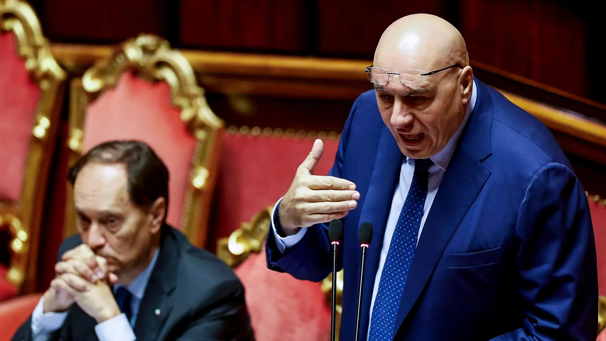 https://immagini.unionesarda.it/version/c:NjRiM2IxYTItMGMwNy00:MGQwMGEwNmYtNmRhOC00/image.webp?f=16:9