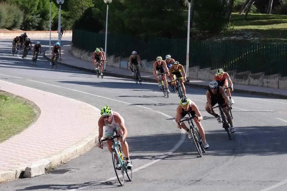 Il Grand Prix Italia di triathlon a Cagliari nello scorso ottobre