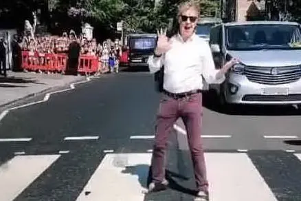 Paul McCartney ad Abbey Road