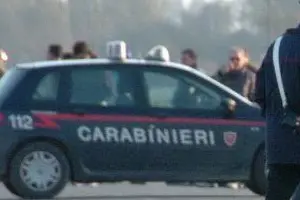 I carabinieri eseguono i rilievi di un incidente (Archivio)