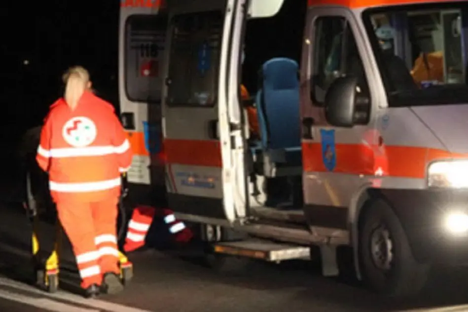 Un'ambulanza