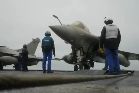 Iran, nuova escalation nel Golfo: colpita nave, attacco al Kuwait